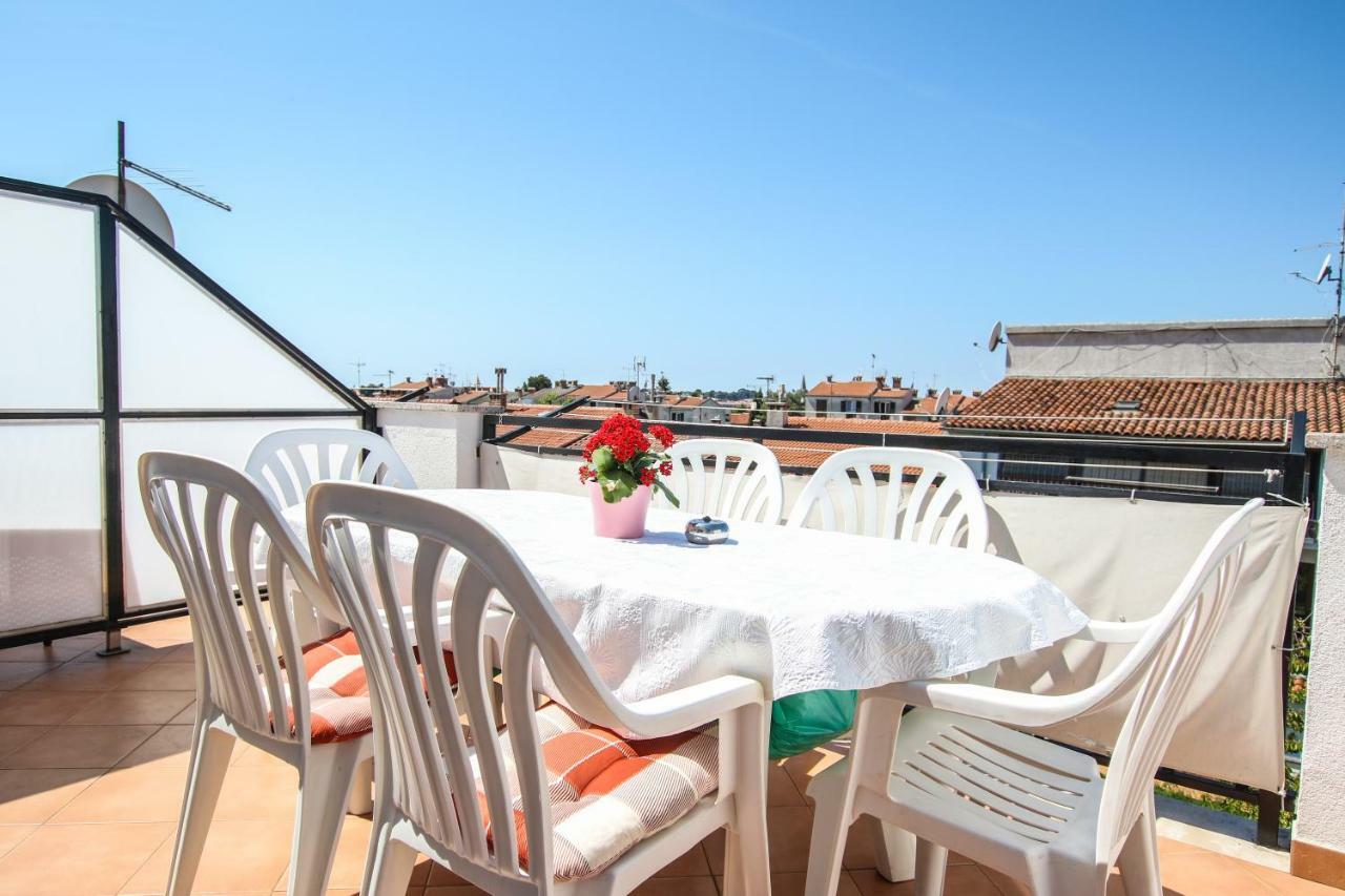 Apartmani Ljubica Poreč Exterior foto