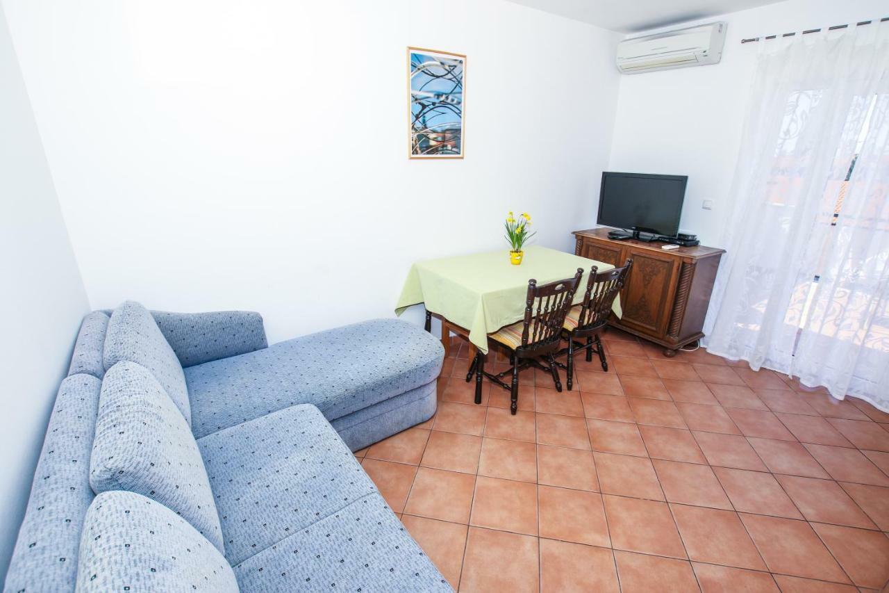 Apartmani Ljubica Poreč Exterior foto